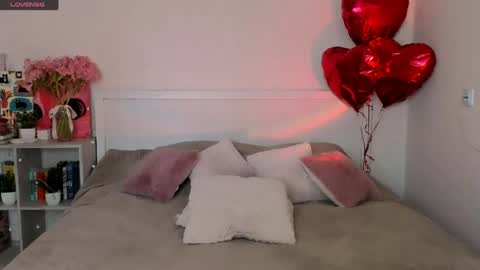 Hannah online show from May 30, 3:10 pm