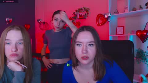 Chloe online show from February 19, 10:03 am