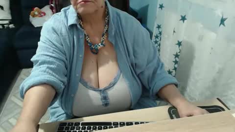 Rebeka online show from December 19, 5:52 pm