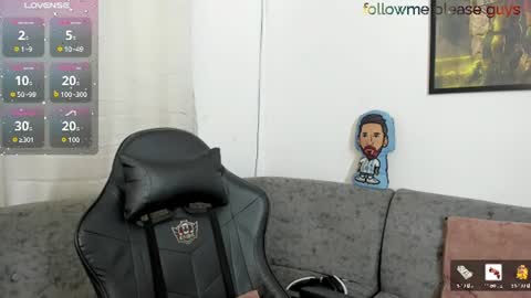 SWEETLATINBOY  online show from June 19, 12:11 pm