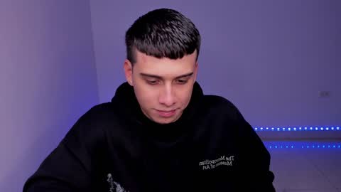 Lian online show from January 4, 8:16 pm