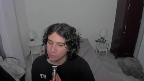 Lian online show from April 17, 2:03 am