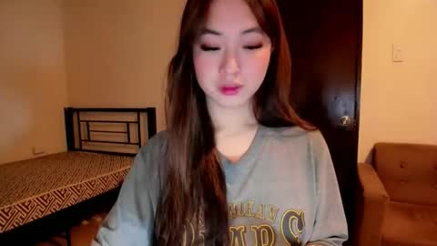 Zoe online show from November 1, 3:07 am