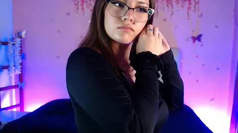 Sweetlu online show from October 17, 7:51 pm