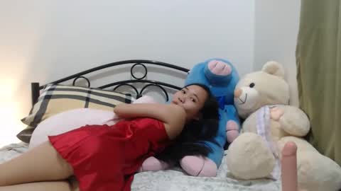 sweetmeeoowe_69 online show from March 13, 9:18 pm