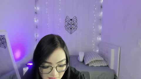 MELINE  online show from October 1, 2:49 pm