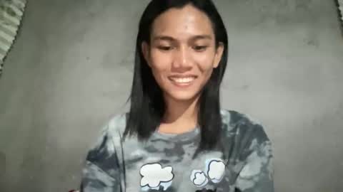 Nia online show from November 23, 9:40 am