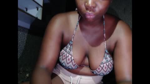 sweetnectarx online show from September 12, 10:39 am