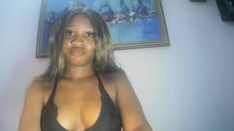 Snapshot of sweetness755325 chatting on October 31, 11:54 am sweetness755325 online show from October 31, 11:54 am