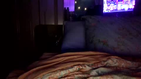 WeAim2PZzz online show from March 12, 9:55 am