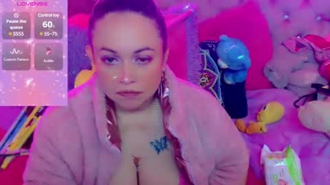 martina online show from February 12, 5:58 am