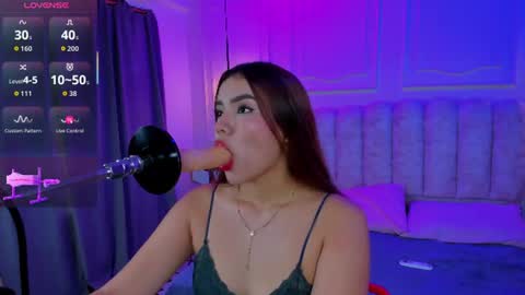 Emma online show from July 7, 1:59 pm