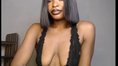 sweetxxboobsx online show from April 5, 9:06 am