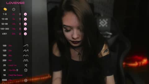 Snapshot of sweetydeviliya chatting on October 23, 7:32 am sweetydeviliya online show from October 23, 7:32 am