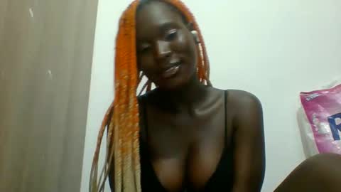 sweevagina22 online show from February 21, 9:40 pm