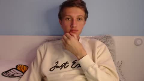 Cat online show from February 6, 5:37 pm