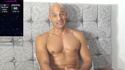    ------- Hi Im Willy  follow me do not forget to put the thumb up  online show from January 8, 1:00 am