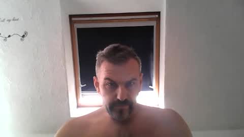 swinger_men_austria online show from March 17, 9:03 am