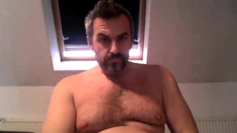 swinger_men_austria online show from February 10, 7:11 am