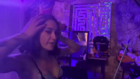 switchinjay online show from October 6, 11:06 am