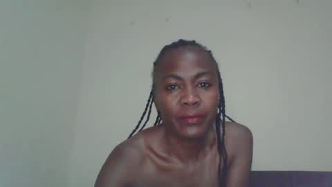 Snapshot of swtebony1 chatting on September 27, 10:29 pm ALICIA online show from September 27, 10:29 pm