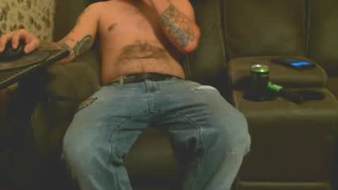 Snapshot of sydetrak4469 chatting on March 11, 6:52 pm Syde online show from March 11, 6:52 pm