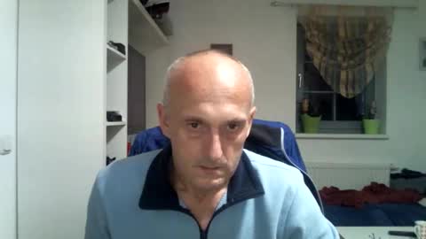 sylverstart92 online show from January 1, 5:00 pm