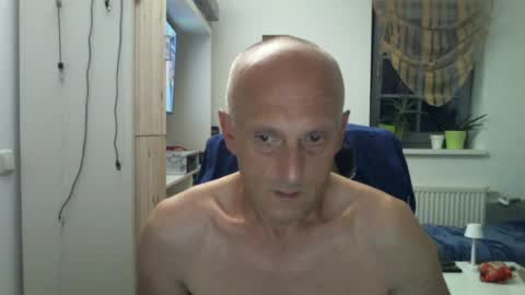 sylverstart92 online show from June 27, 8:37 pm