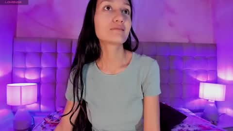 Sylvia Leos online show from January 28, 11:38 am