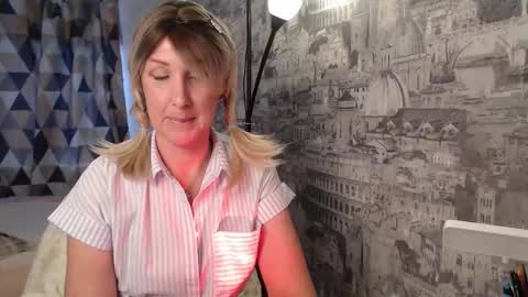 Sylvia online show from February 16, 7:50 am