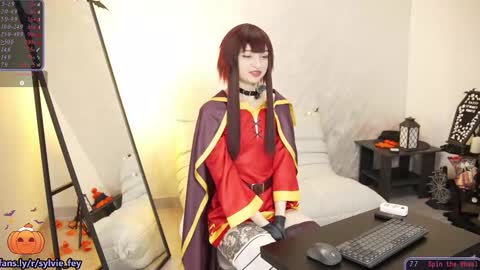 Sylvie online show from October 31, 12:11 am