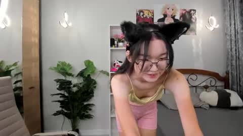Yuki online show from July 25, 2:48 pm