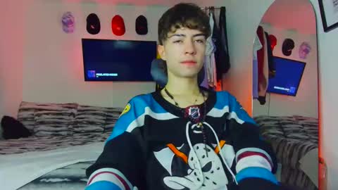 TONER online show from October 29, 2:57 am