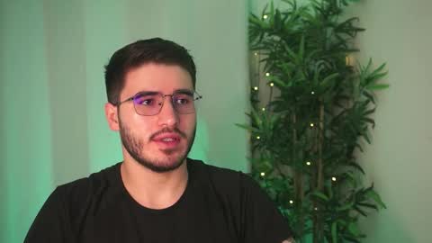 t0ny_wylie online show from March 28, 8:27 am