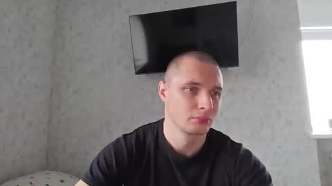 Den online show from November 17, 6:38 am