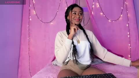 t4mmy_ online show from March 11, 5:02 am