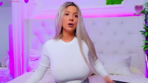 Arianna online show from March 5, 1:42 pm