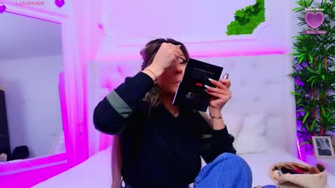 Arianna online show from January 19, 4:39 pm