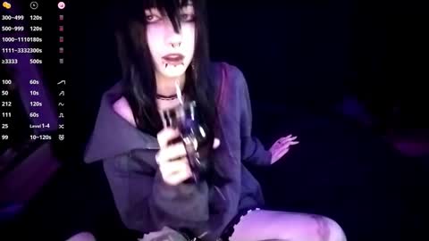 Lina online show from March 6, 3:22 pm