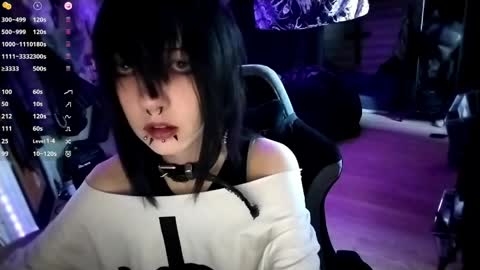 Lina online show from April 8, 3:15 pm