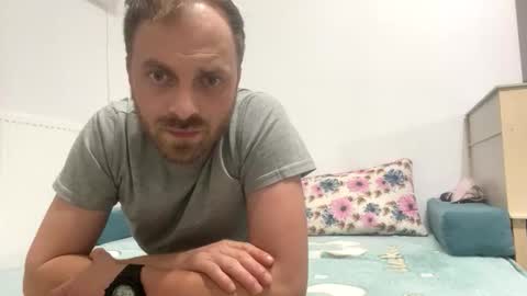 Alice online show from April 28, 8:24 pm