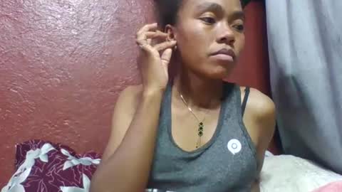 tahiryjosiah online show from October 31, 9:32 am