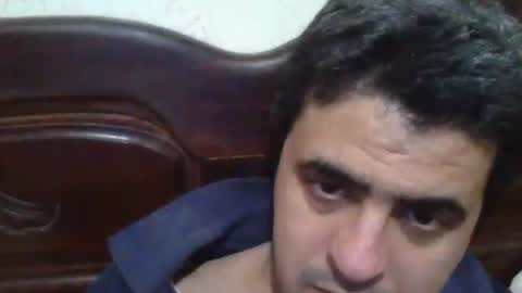 tahtouhafakroune12 online show from February 14, 7:38 pm