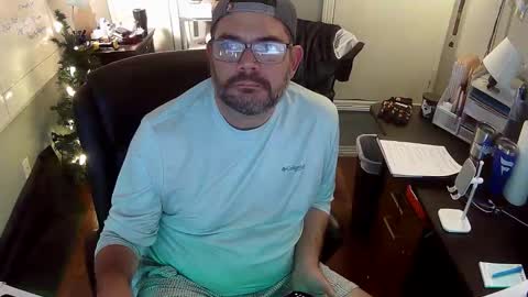 TaintNuzzler online show from December 13, 11:55 pm