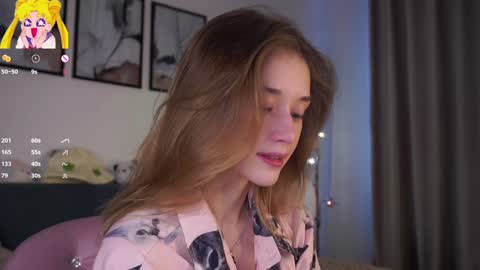 Mia online show from March 14, 1:42 am