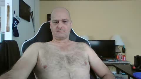 takerlover436295 online show from December 28, 3:26 pm