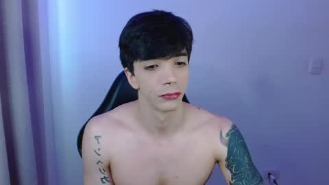 takeru___ online show from April 21, 11:39 am