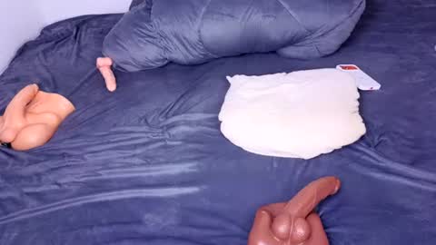 butterflyass online show from July 2, 5:01 am