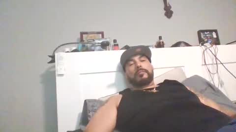 talllatino310 online show from December 23, 9:40 pm