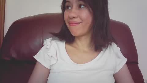 Tallulah online show from March 28, 5:03 pm